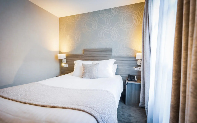 Hotel De Brunville Et Restaurant Le Cafe Louis