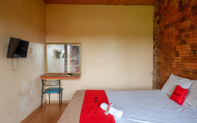 RedDoorz @ Jalan Raya Solo Tawangmangu