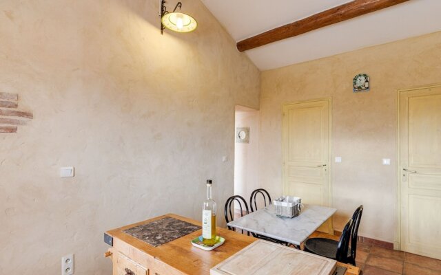 Heritage Villa in Les Mages with Private Pool