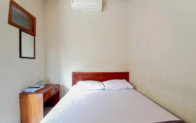 Hotel Gerung 2 near Luwes Mall Nganjuk Mitra RedDoorz
