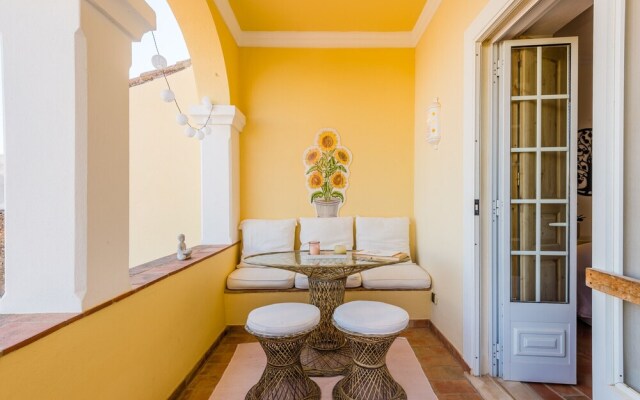 Casa Omlandia With Pool - Lagos Old Town