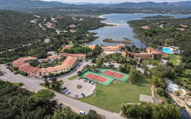 Felix Hotels – Residence Hotel Costa Serena