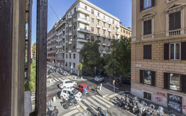 Al 7 Small Luxury Rooms