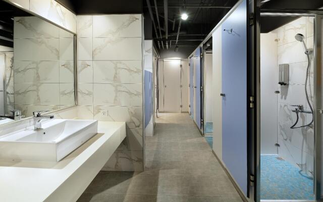 Park City Inn & Hostel - Yonghe Taipei
