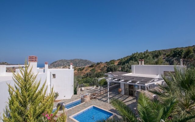 Mourtzanakis Residence
