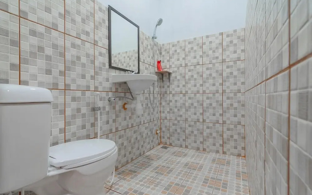 RedDoorz @ Pasar Melayu Sagulung Batam