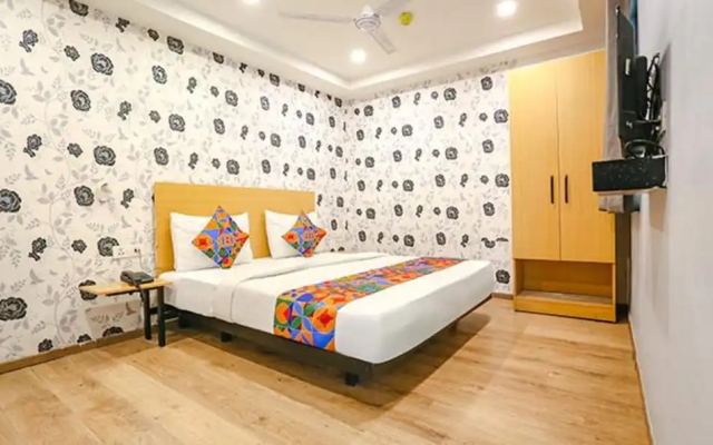 FabHotel Blusky