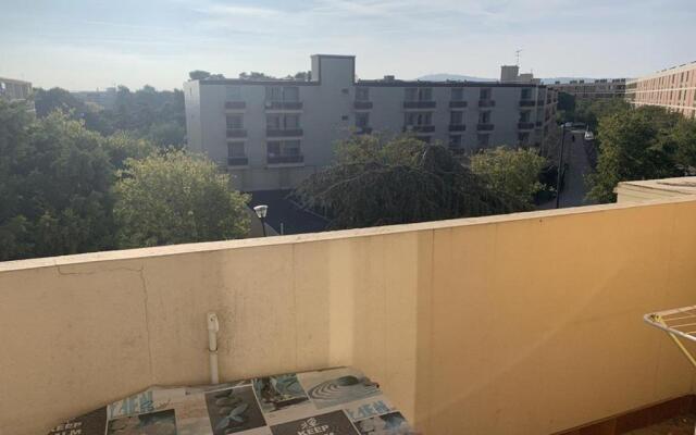 Appartement Balaruc-les-Bains, 1 pièce, 2 personnes - FR-1-571-13