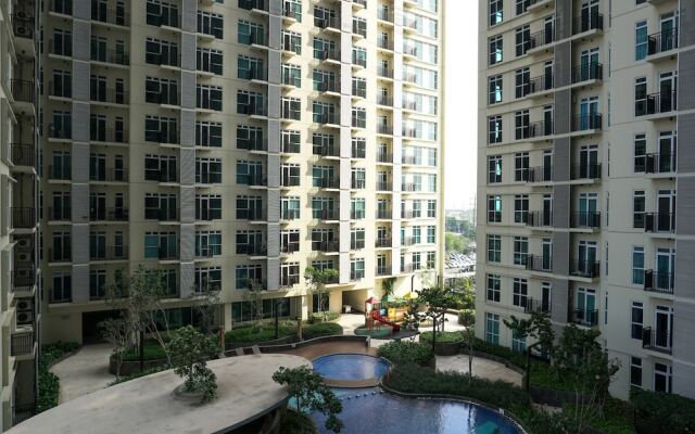 Furnished Studio with Pool View at Puri Orchard Apartment