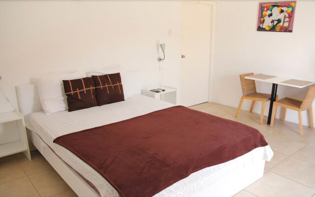 Curinjo Apartments