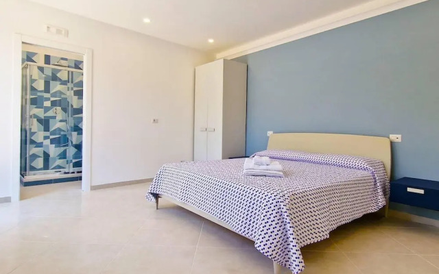 Villa in Lemon Grove With Sea Views & Sea Breeze