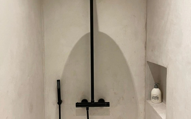 Casa Clementina - 3 Bedroom Apartment in a Art-Nouveau House