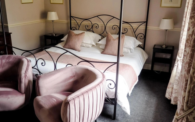 The Wensleydale Hotel