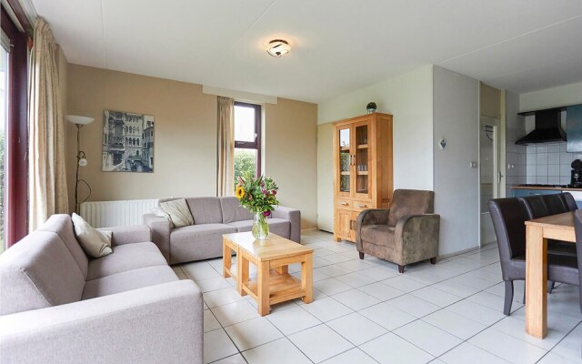Stunning Home in Heinkenzand With Wifi and 4 Bedrooms