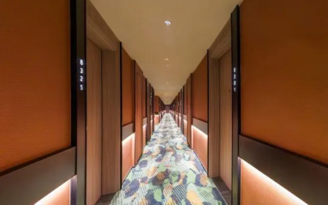 Orange Hotel (Beijing Second Foreign Language Institute Dalianpo Subway Station)