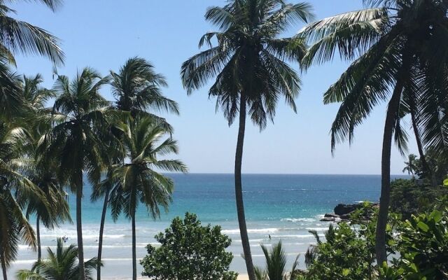 Muthuwella Beach Villa