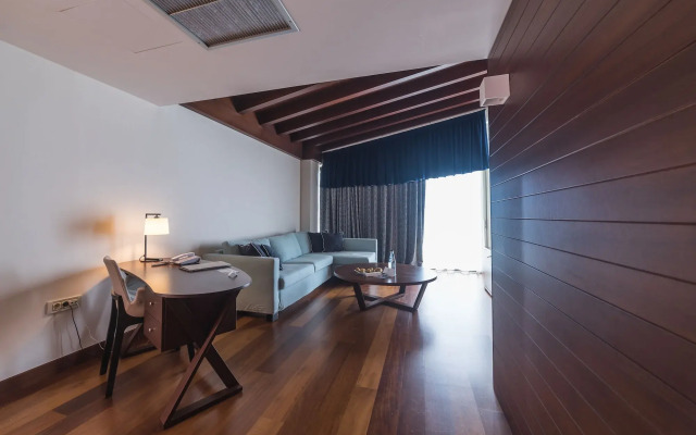Horizon Blu Boutique Hotel