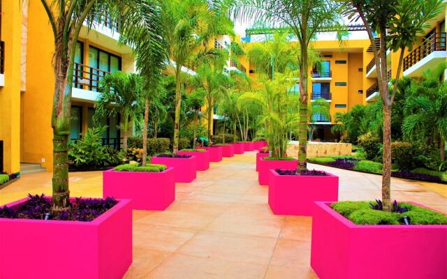 Beautiful 2BR Condo in the middle of Playa del Carmen by Happy Address