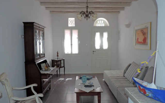 Skaris Homes