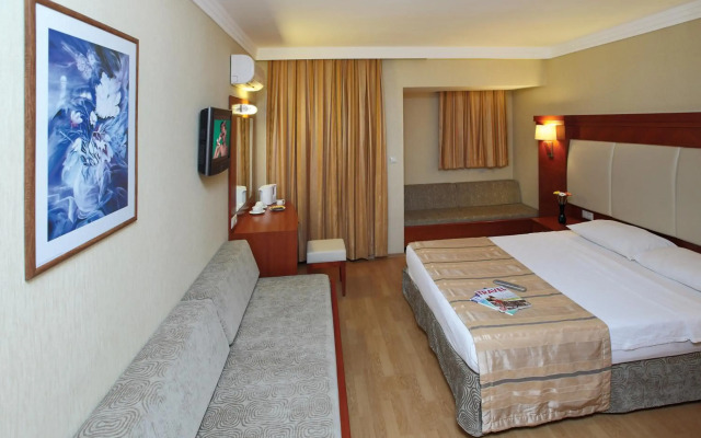 Julian Club Hotel - All Inclusive