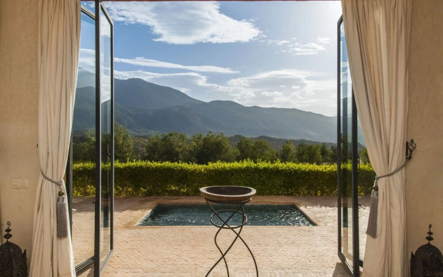 L' Amandier Hotel & Villas