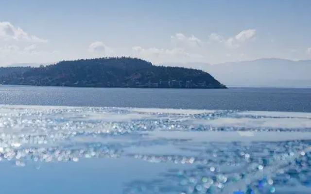 Qimuxi Full View Cang'er · Sea View Vacation Beautiful Accommodation (Dali Erhai Store)