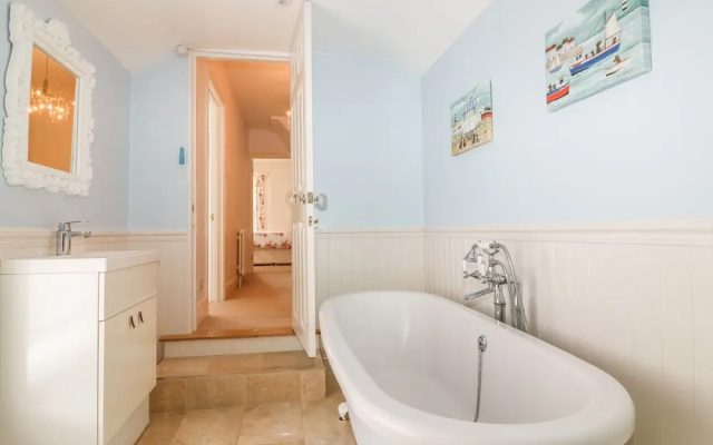 Panoramic Cottage