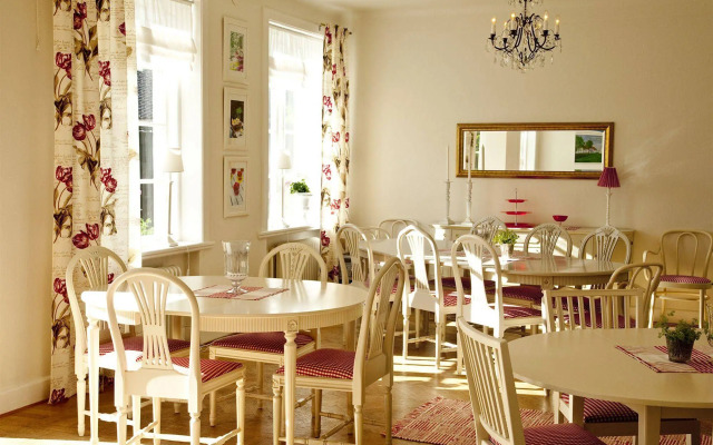 Ekebacken Hotell & Konferens