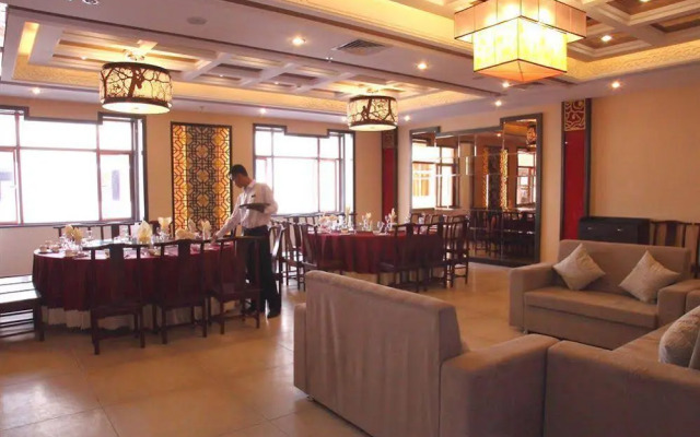 Guilin Dan Xia Hot Spring