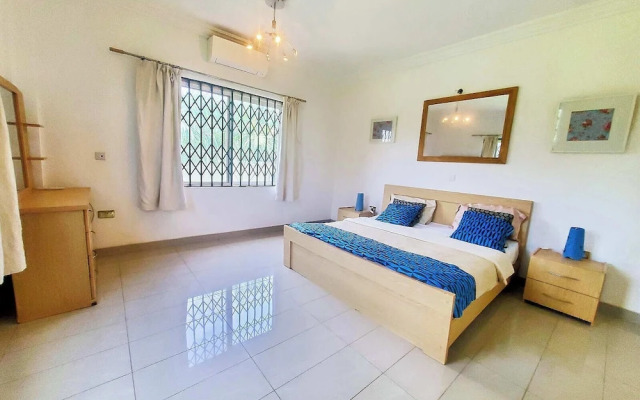 Beautiful one bed Apartment in Tema, Community 6