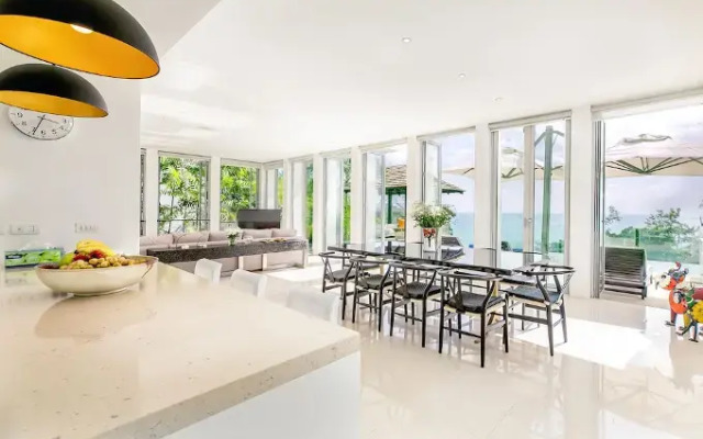 4-BR Seaview Villa at Surin Beach