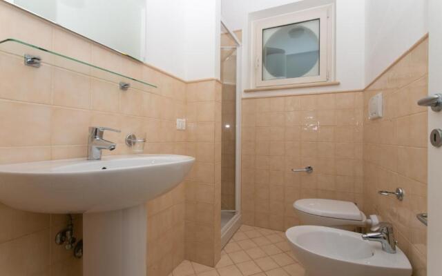 M10 - Marcelli, nuovissimo bilocale con giardino