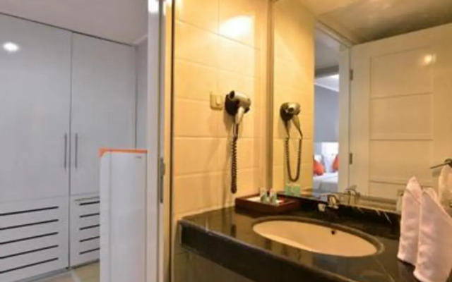 Grand Nanggroe Hotel