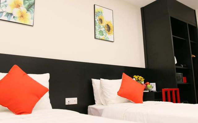 Monsieur Diesel Hotel Hang Bac