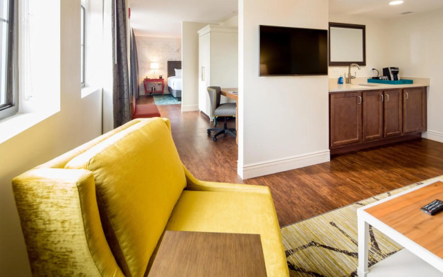 Hotel Indigo Baltimore Downtown by IHG