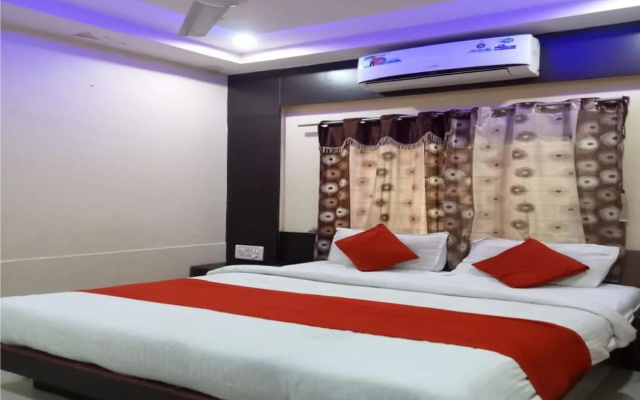 Hotel Krishna Palace Vastrapur