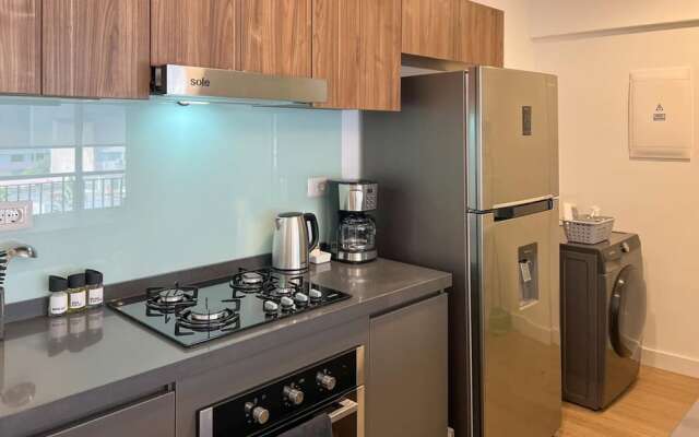 w Phenomenal 2BR With Balcony in San Isidro