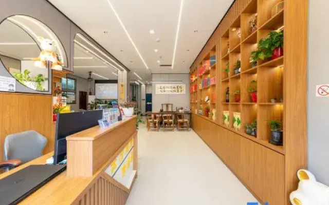 Yunxi Moye Homestay (Yunshui Ballad Water Car Store)