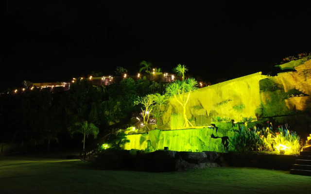 The Beverly Hills Bali a Luxury Villas & Spa