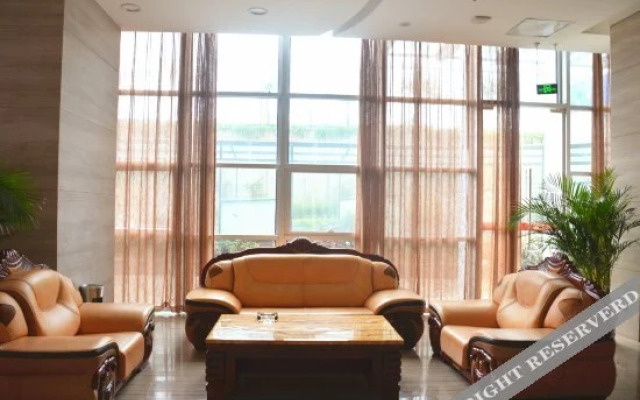 Peninsula Hotel (Xuancheng Xinglong International Plaza)