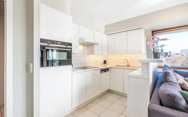 Corner Apartment With 2 Bedrooms