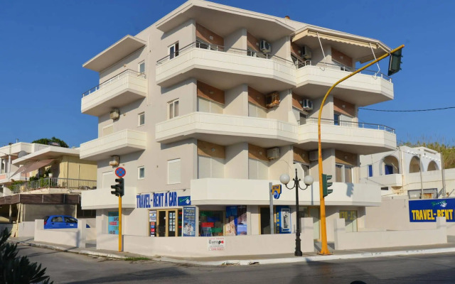 Kalamaki Apartments