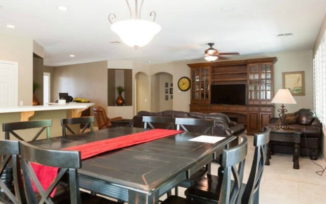 1600 E Redwood Place, Chandler