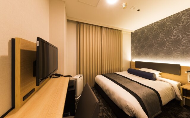 Shin-Osaka Esaka Tokyu REI HOTEL