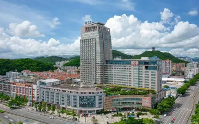 Taizhou Fangyuan Hotel Apartment