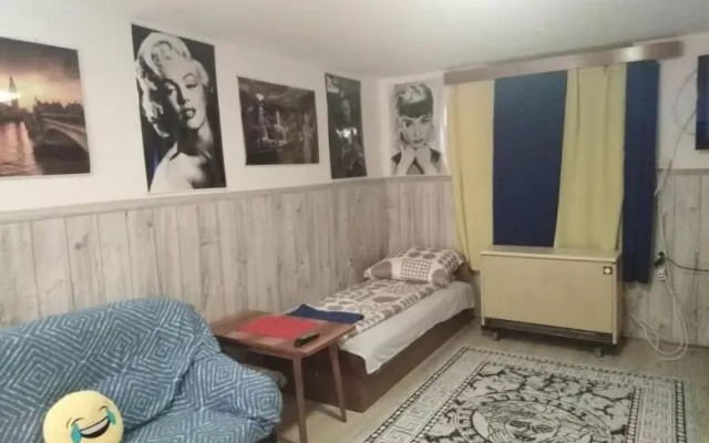 Kata Apartman