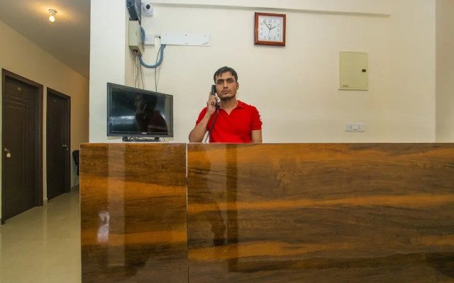 OYO 19524 Maruthi Home Stays 2