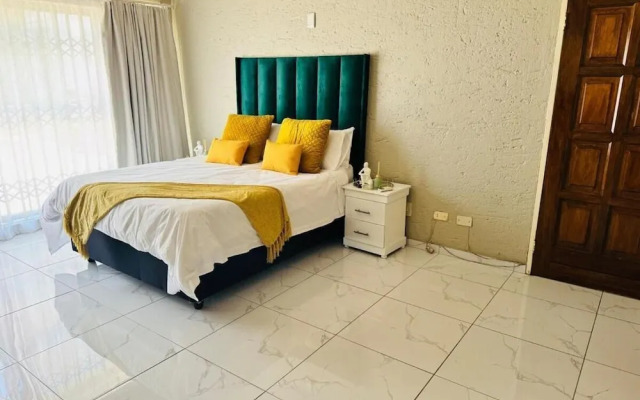 Villa Picasso- 1 Bed Villa