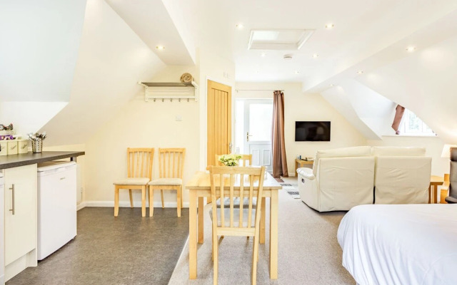 Beeches Studio