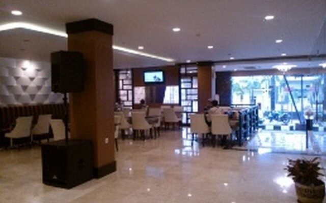 Hotel Sutan Raja